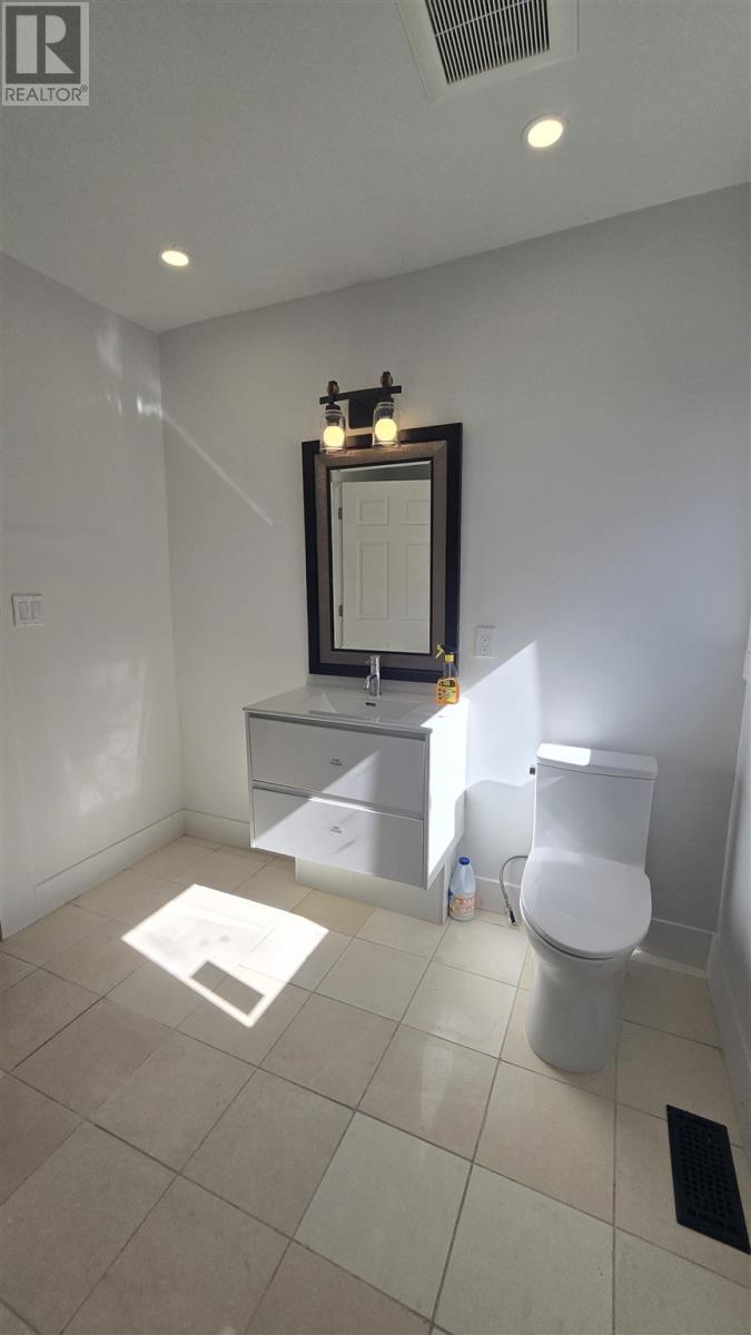 404 John St, Sault Ste. Marie, Ontario  P6C 3J9 - Photo 13 - SM252817