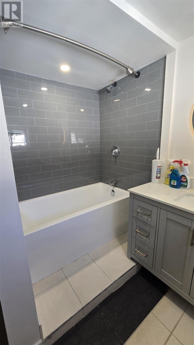 404 John St, Sault Ste. Marie, Ontario  P6C 3J9 - Photo 33 - SM252817