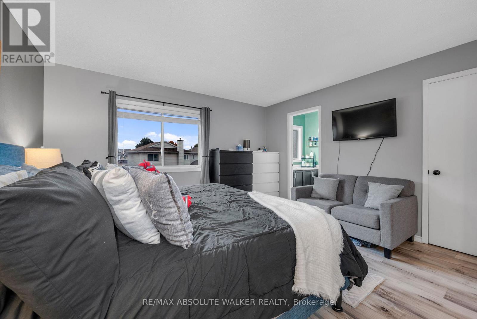 108 Cedarock Drive, Ottawa, Ontario  K2M 2H5 - Photo 21 - X12434681
