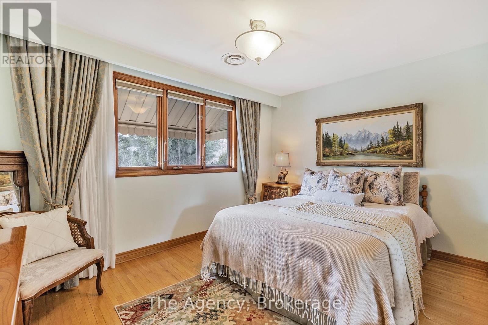 3236 Cedartree Crescent, Mississauga, Ontario  L4Y 3G3 - Photo 13 - W12244186