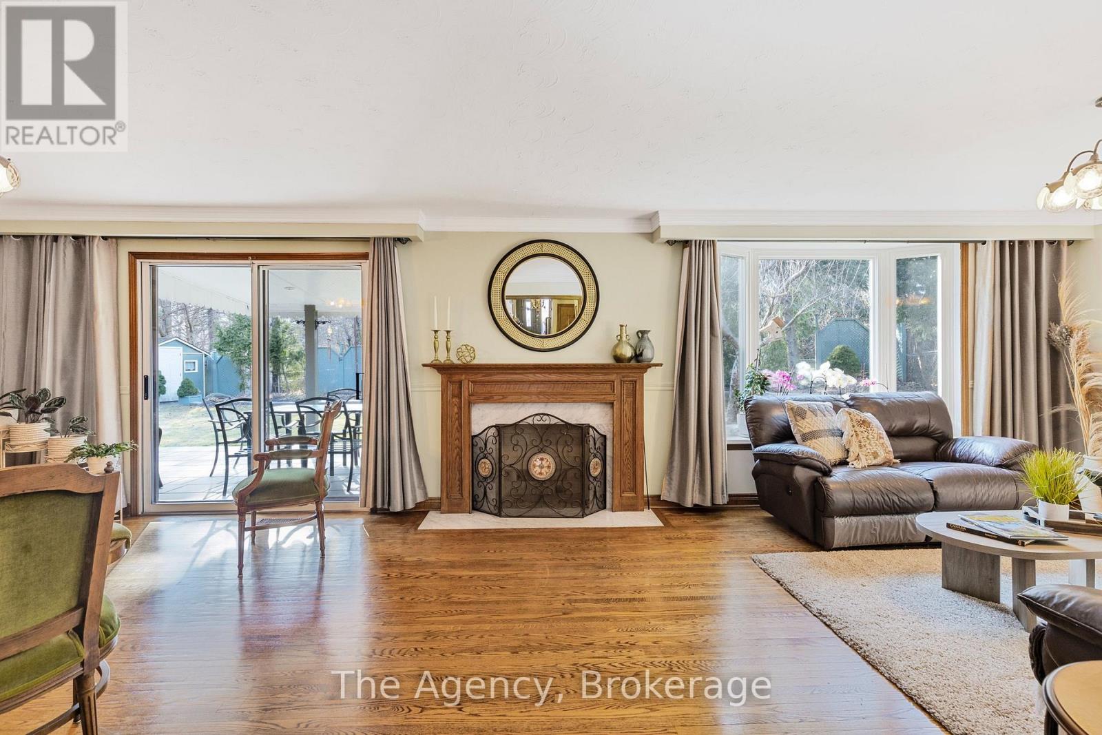 3236 Cedartree Crescent, Mississauga, Ontario  L4Y 3G3 - Photo 17 - W12244186