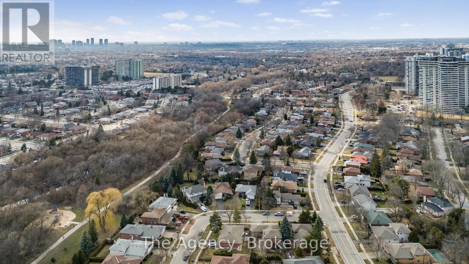 3236 Cedartree Crescent, Mississauga, Ontario  L4Y 3G3 - Photo 29 - W12244186