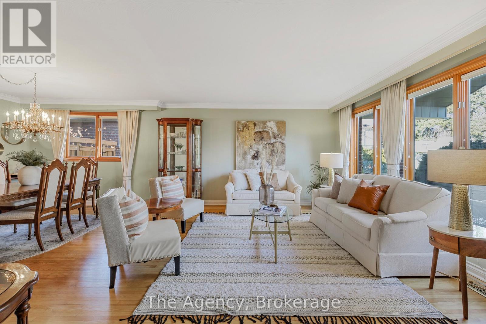 3236 Cedartree Crescent, Mississauga, Ontario  L4Y 3G3 - Photo 6 - W12244186