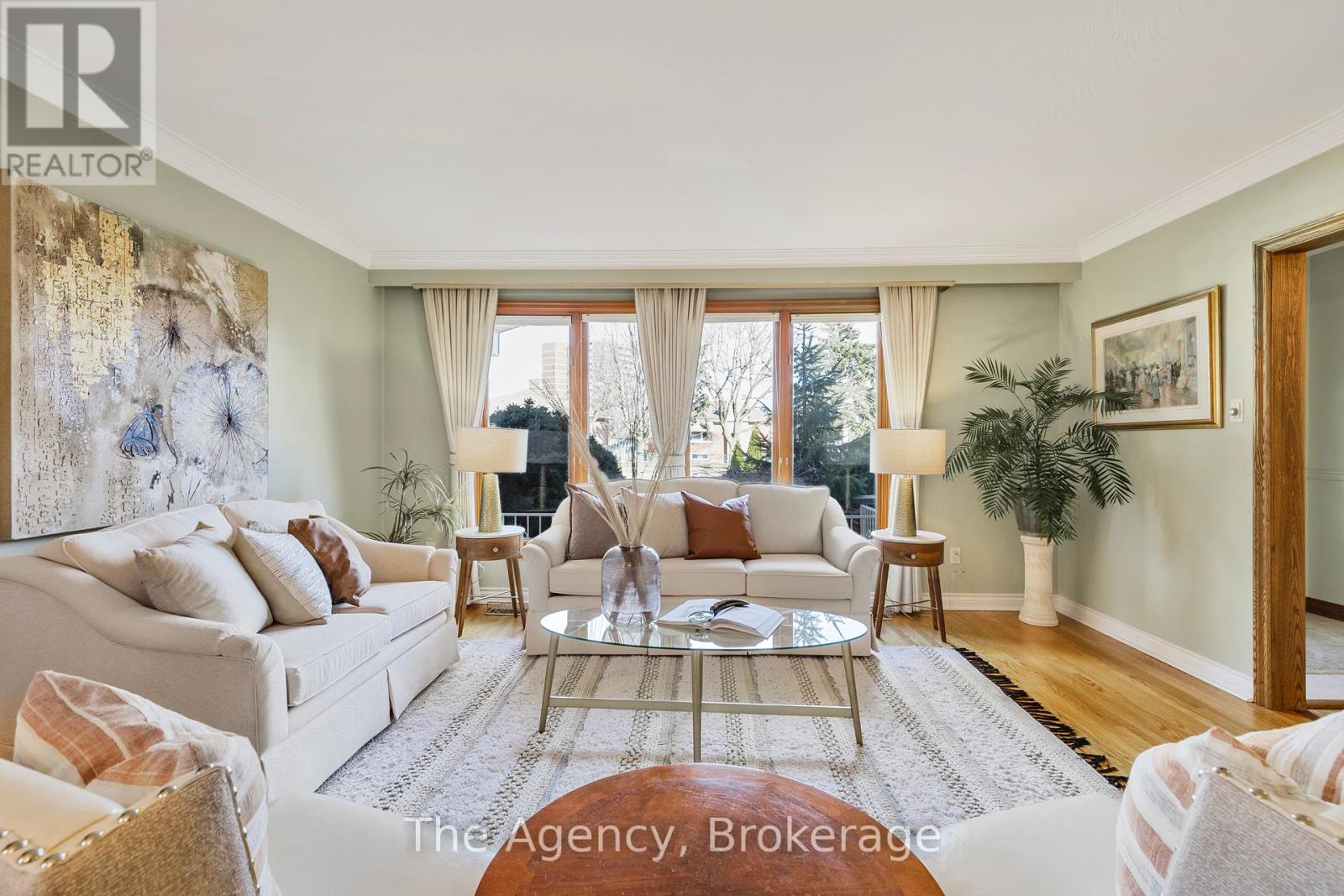 3236 Cedartree Crescent, Mississauga, Ontario  L4Y 3G3 - Photo 7 - W12244186