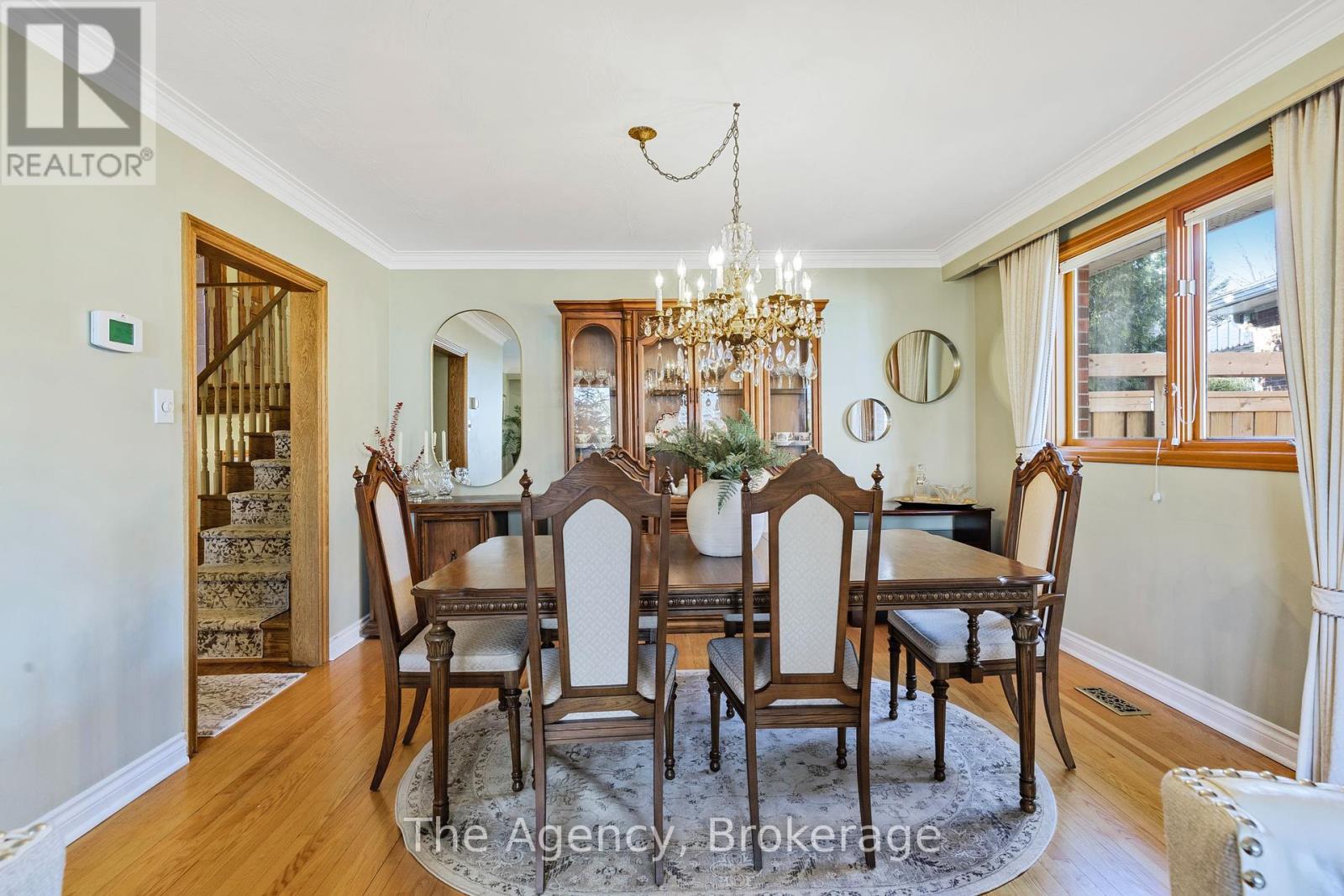3236 Cedartree Crescent, Mississauga, Ontario  L4Y 3G3 - Photo 8 - W12244186