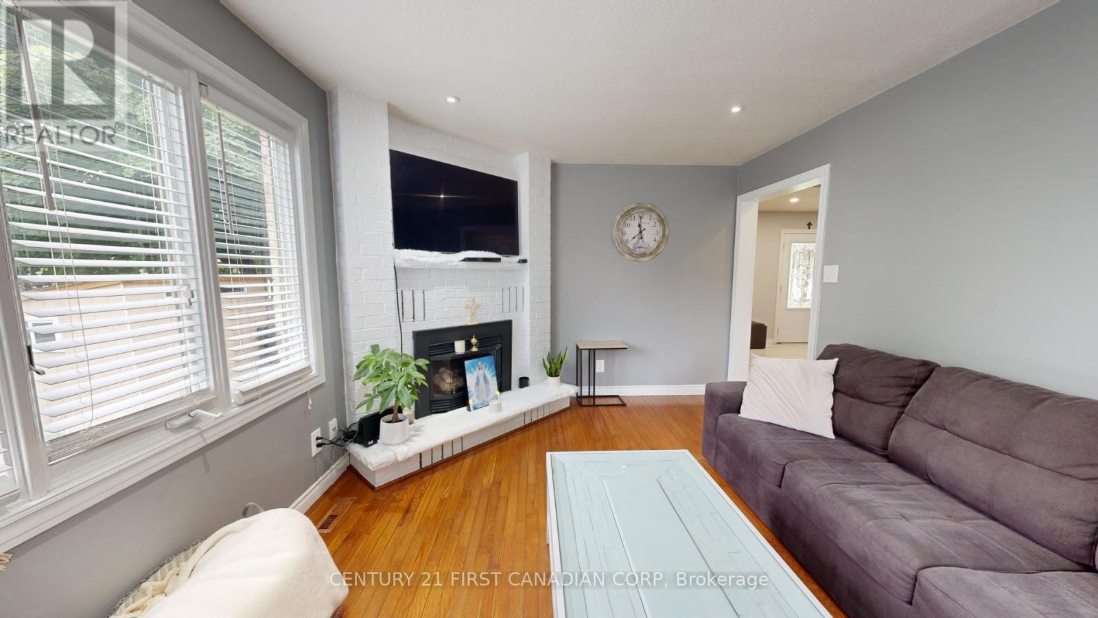 217 Colette Drive, London South, Ontario  N6E 3S8 - Photo 16 - X12434619