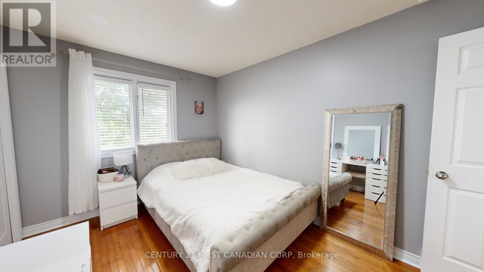 217 Colette Drive, London South, Ontario  N6E 3S8 - Photo 24 - X12434619