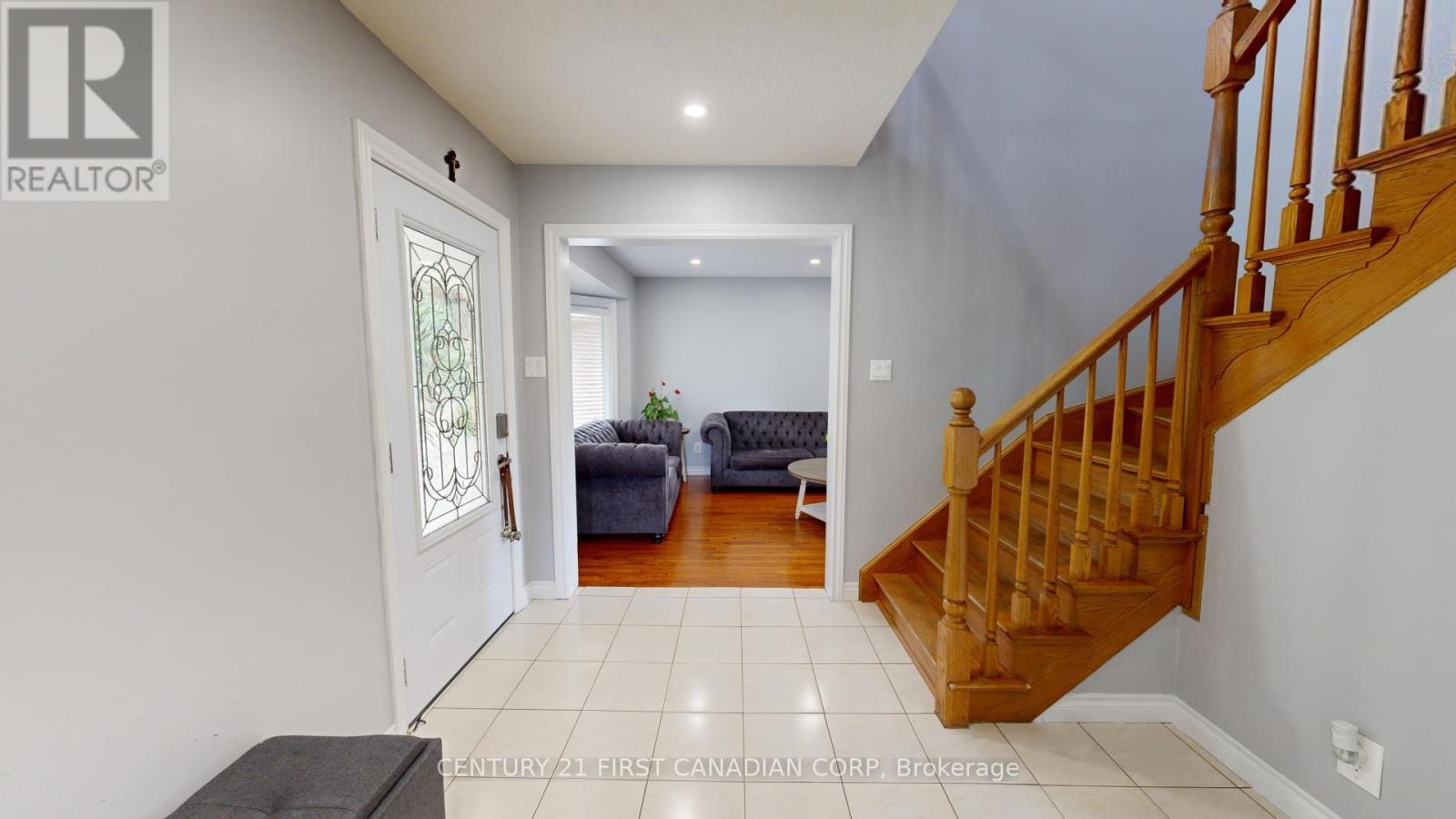 217 Colette Drive, London South, Ontario  N6E 3S8 - Photo 4 - X12434619