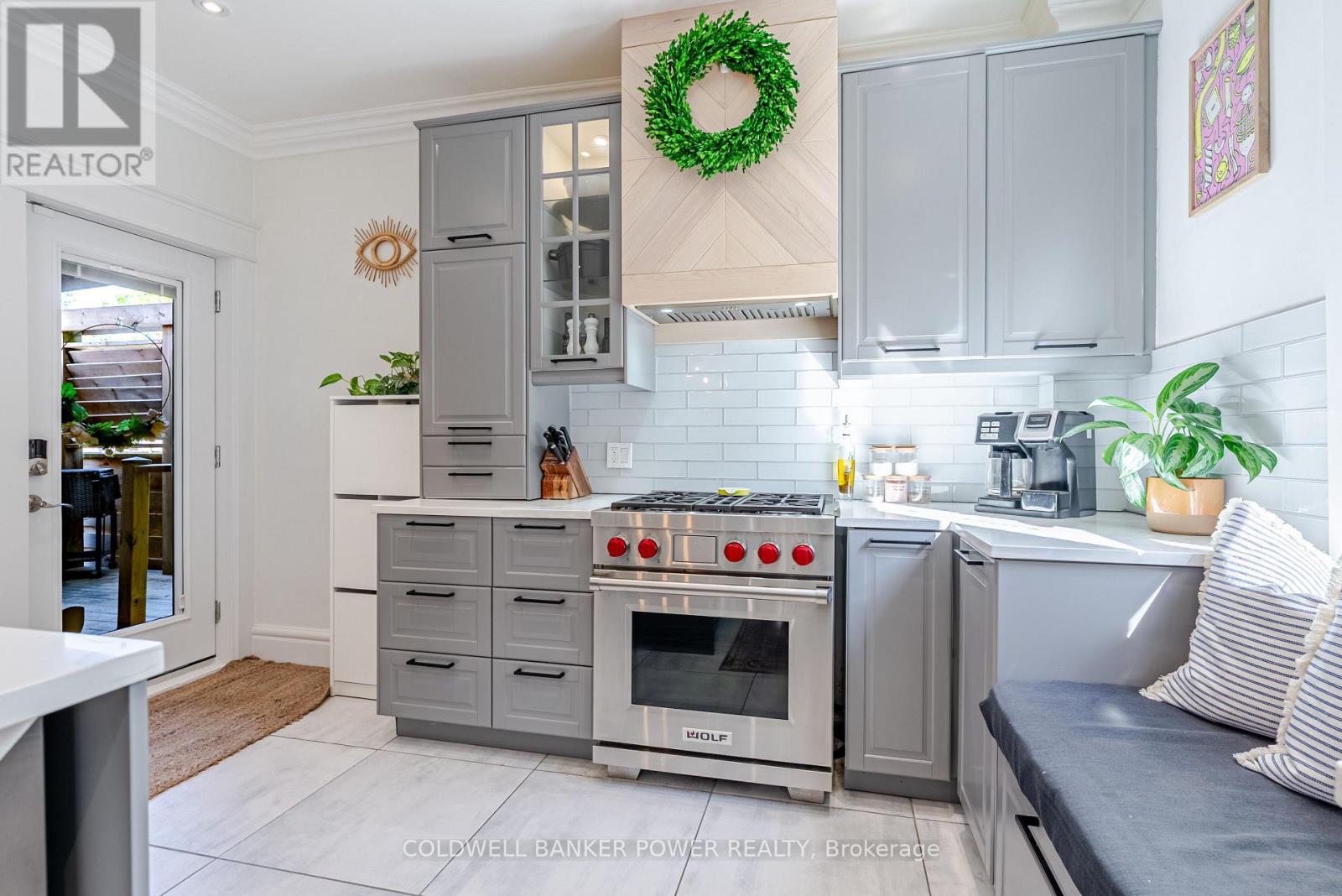 20 Elmwood Avenue E, London South, Ontario  N6C 1J3 - Photo 24 - X12434652
