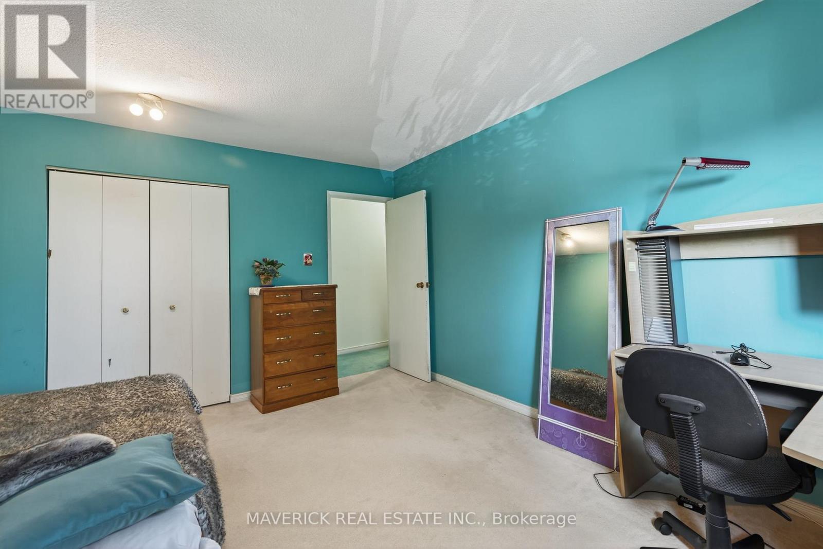 35 - 135 Andover Drive, London South, Ontario  N6J 4C2 - Photo 13 - X12434723