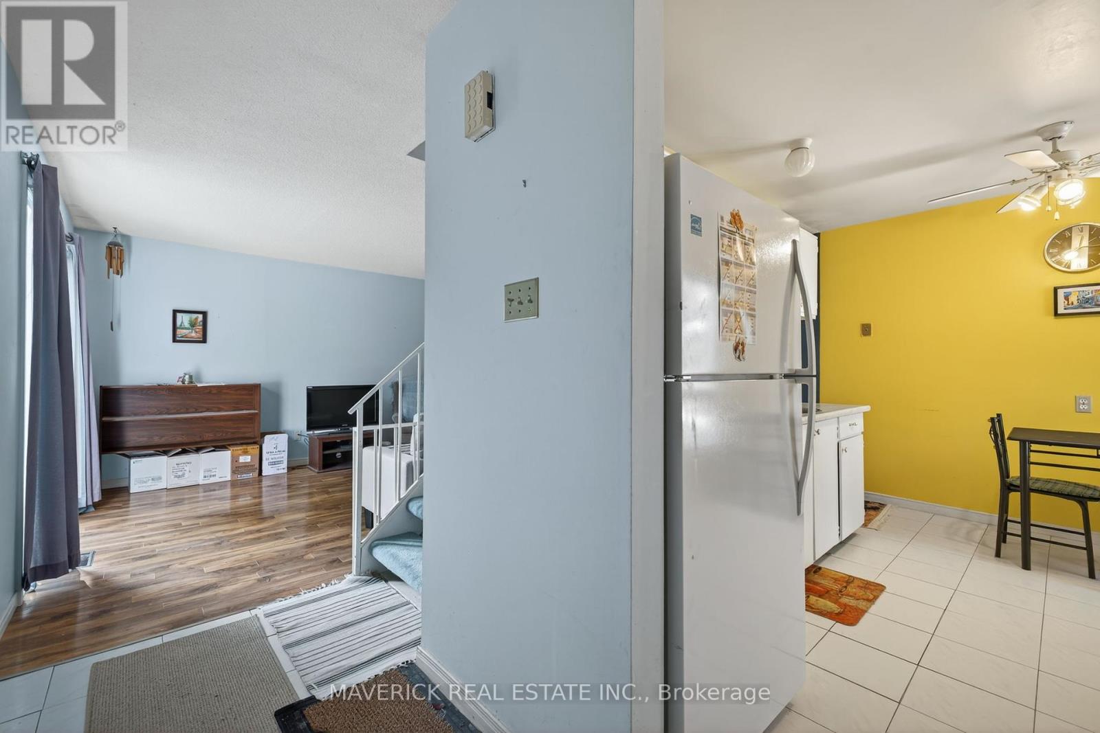 35 - 135 Andover Drive, London South, Ontario  N6J 4C2 - Photo 3 - X12434723