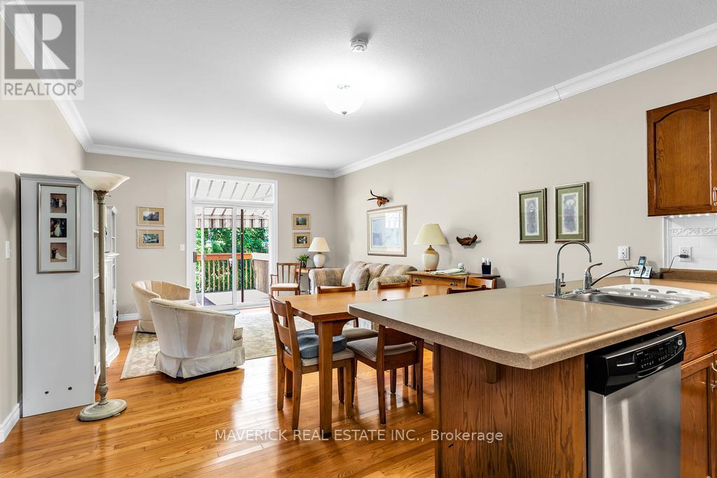 4 - 19 Anderson Street, Woodstock, Ontario  N4S 9A3 - Photo 5 - X12434738