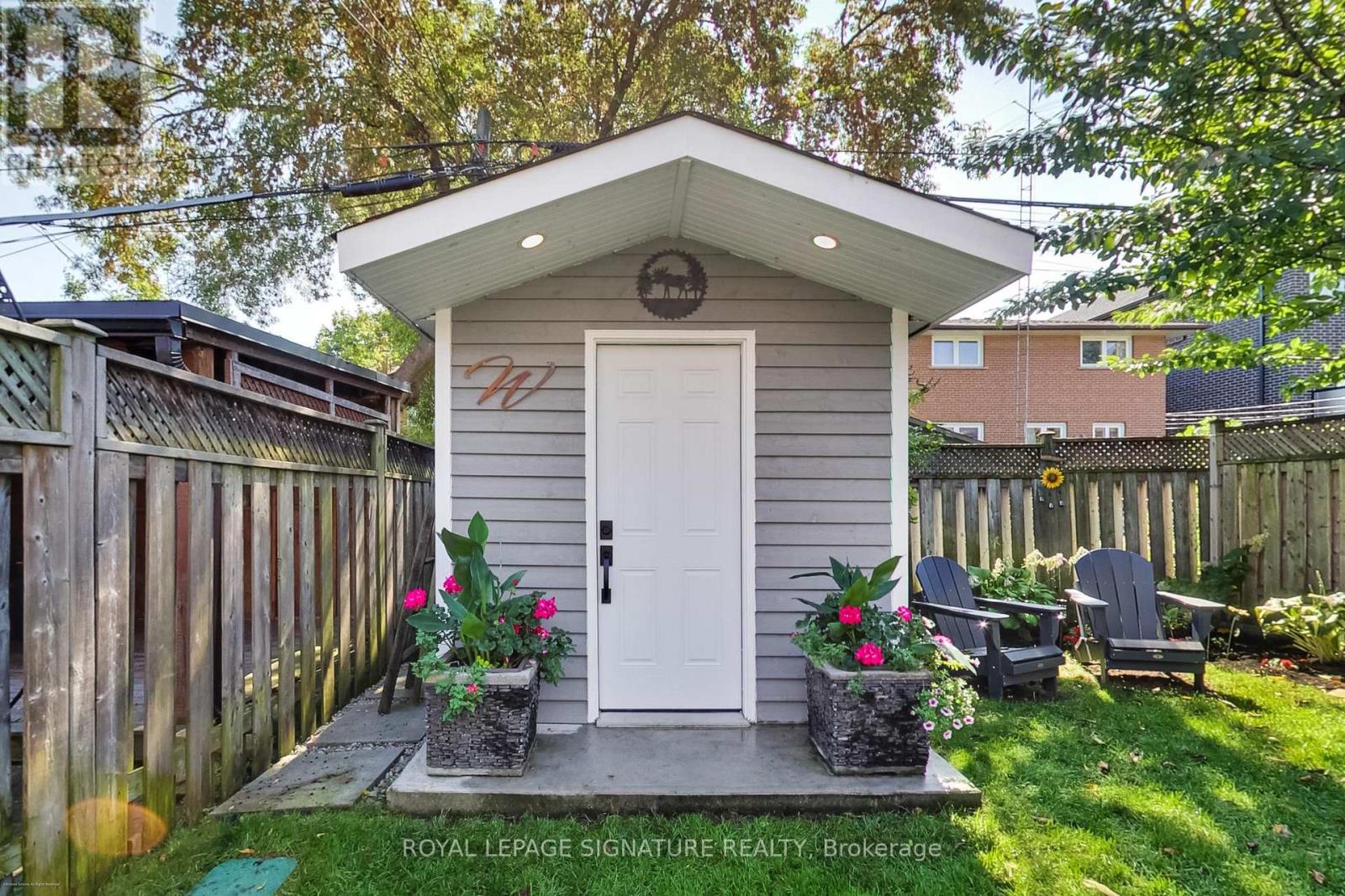 15a Owen Drive, Toronto, Ontario  M8W 1W8 - Photo 36 - W12407002