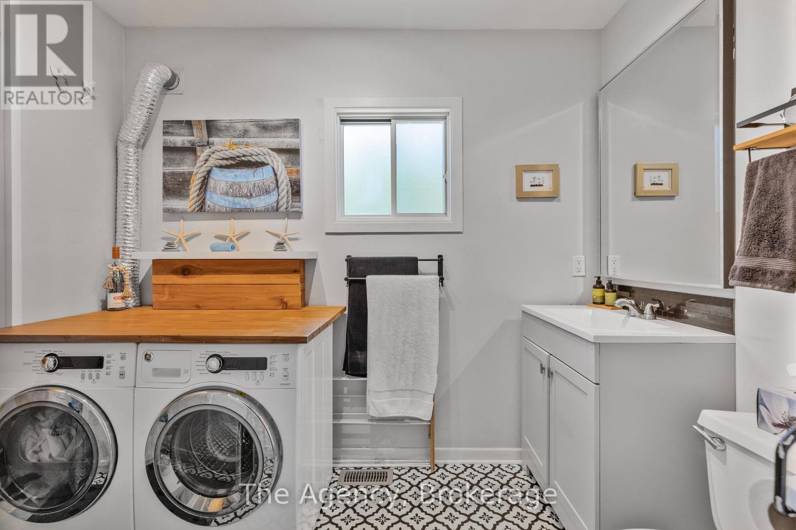 1 Mareve Avenue, Hamilton, Ontario  L8H 7A7 - Photo 22 - X12415771