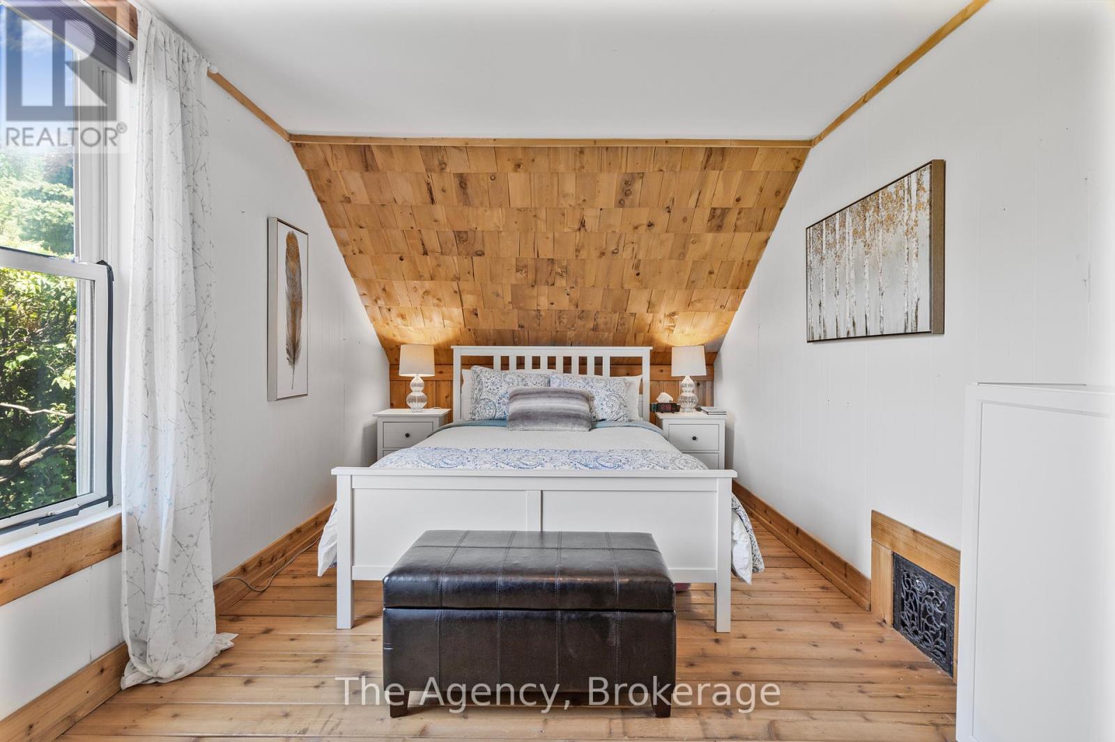 1 Mareve Avenue, Hamilton, Ontario  L8H 7A7 - Photo 25 - X12415771