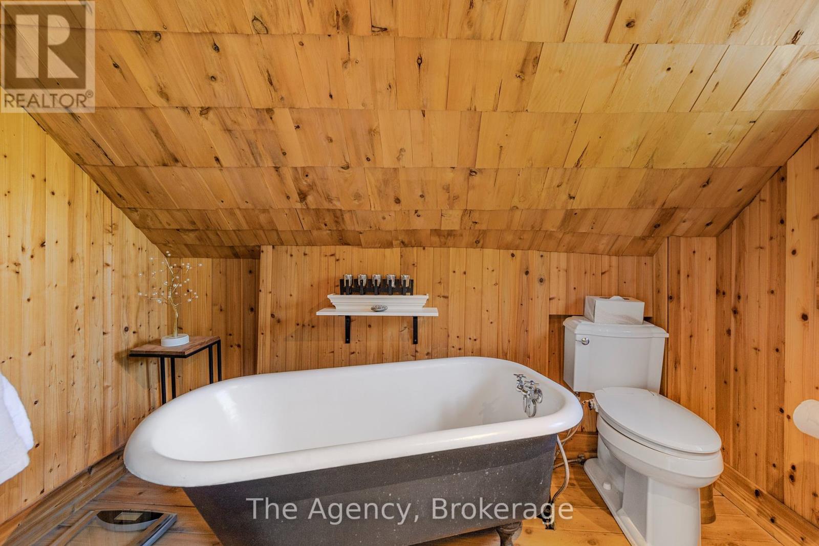 1 Mareve Avenue, Hamilton, Ontario  L8H 7A7 - Photo 27 - X12415771
