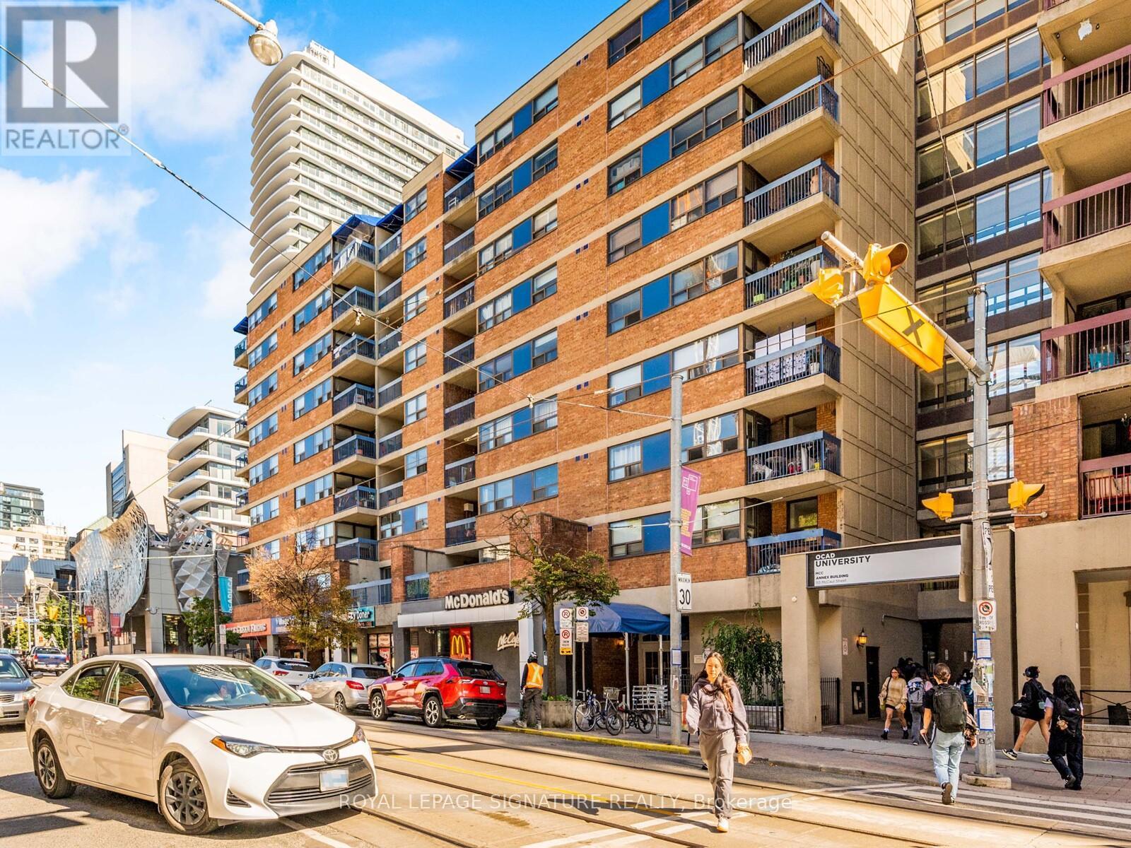 901 - 105 MC CAUL STREET, Toronto, Ontario