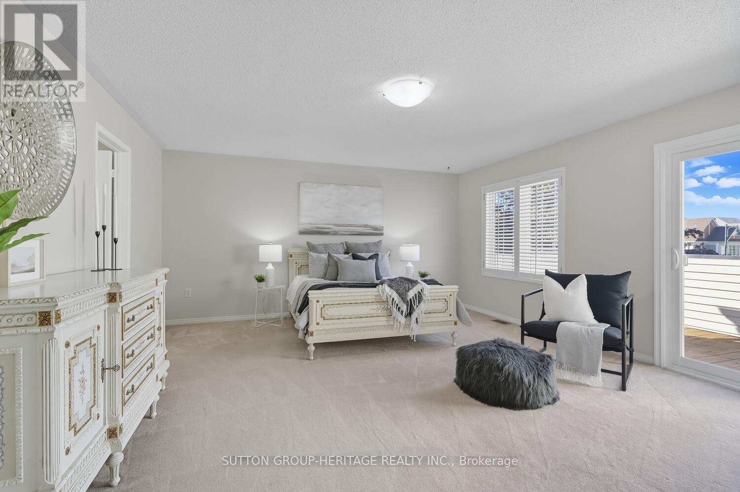 98 Hoile Drive, Ajax, Ontario  L1Z 1N4 - Photo 13 - E12434577