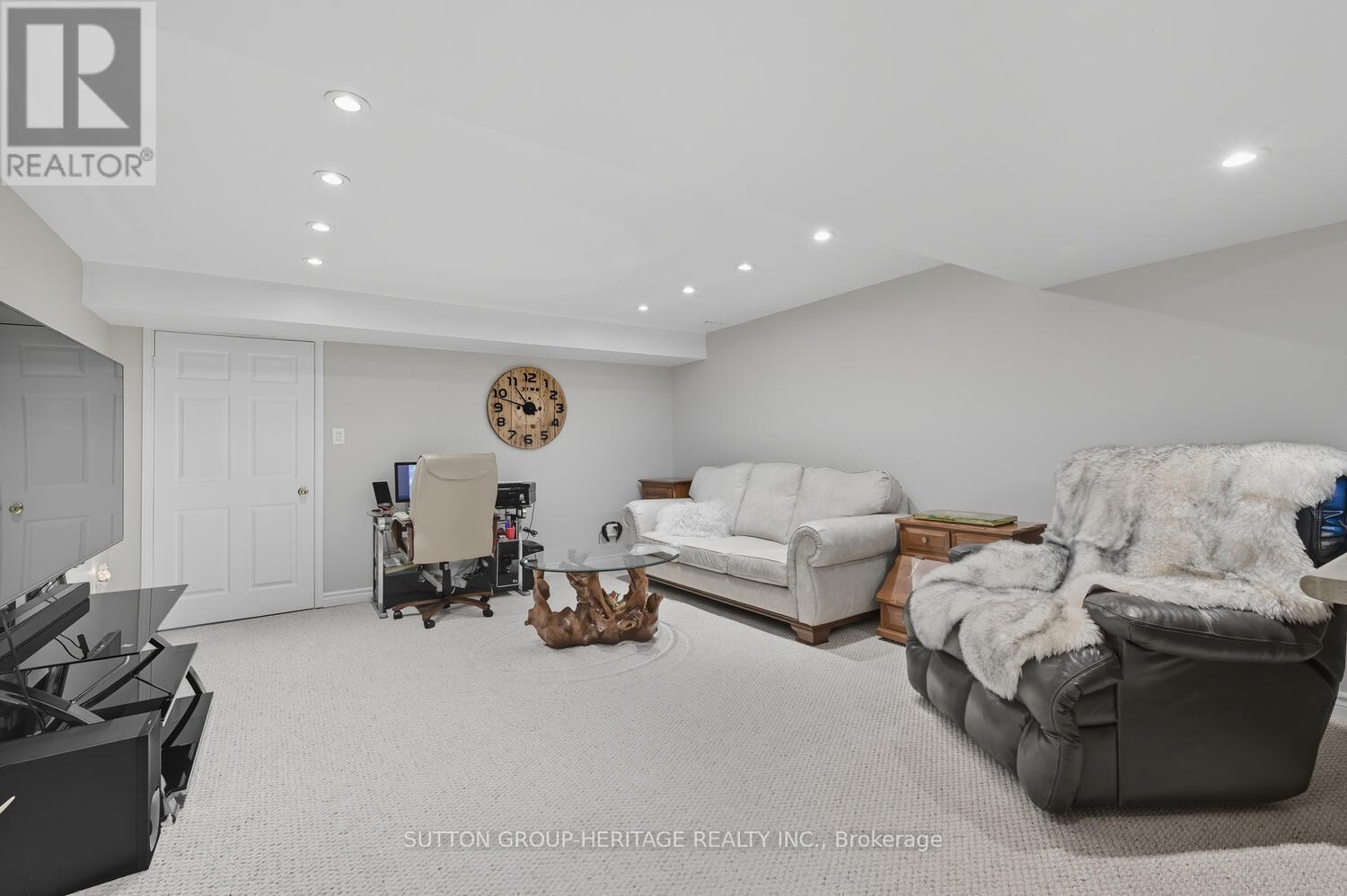 98 Hoile Drive, Ajax, Ontario  L1Z 1N4 - Photo 27 - E12434577