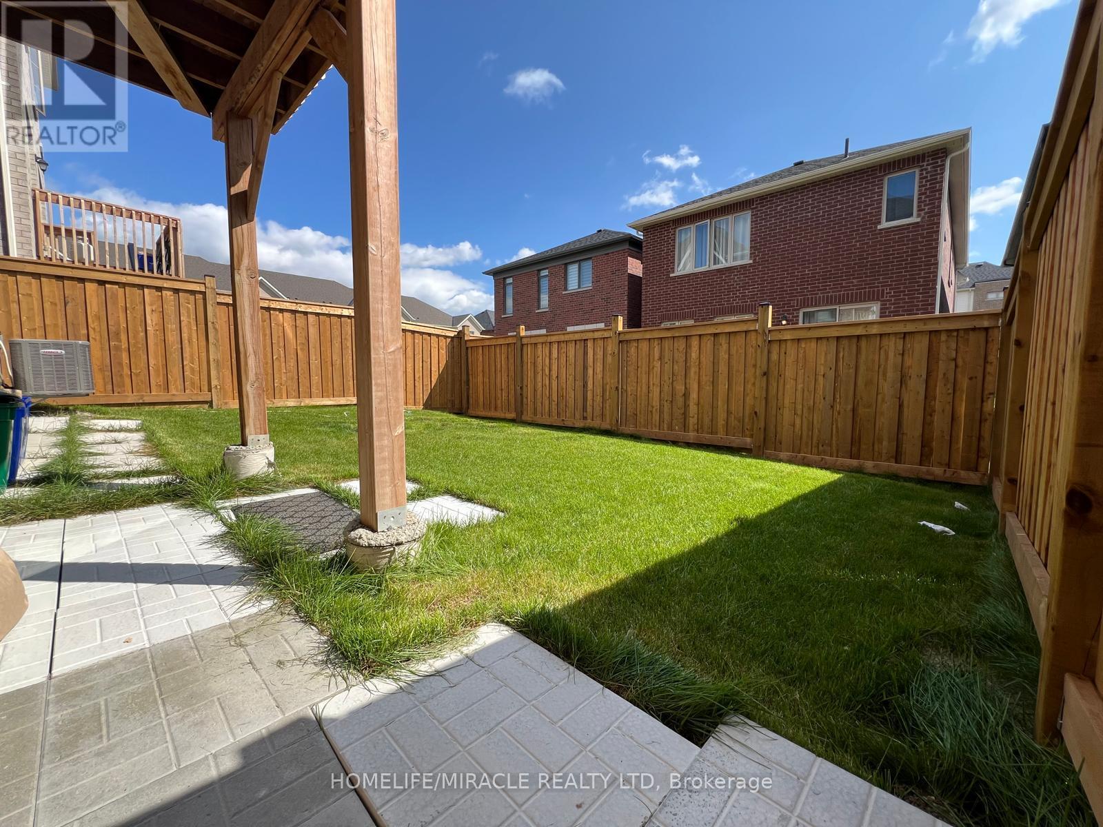 1017 Lockie Drive, Oshawa, Ontario  L1L 0S2 - Photo 35 - E12434586
