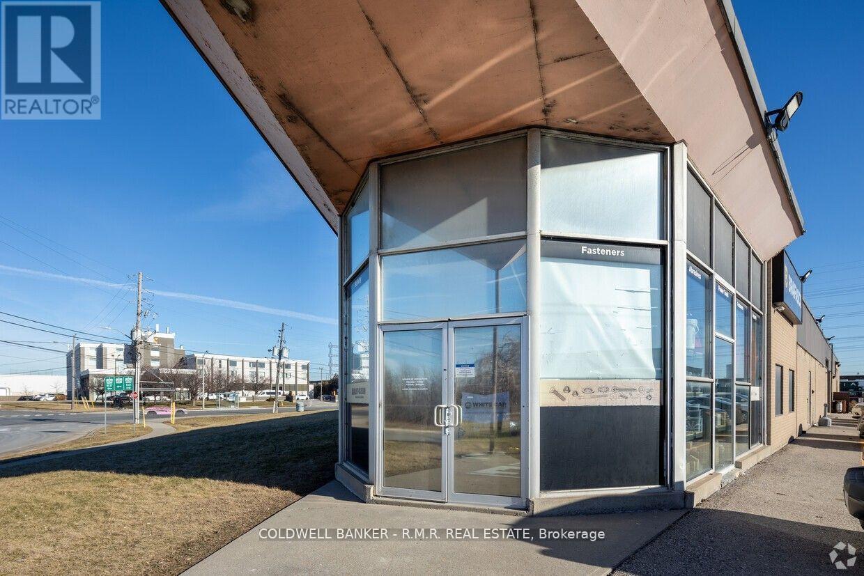 75 City View Drive, Toronto, Ontario M9W 5A5 - Photo 5 - W12434687