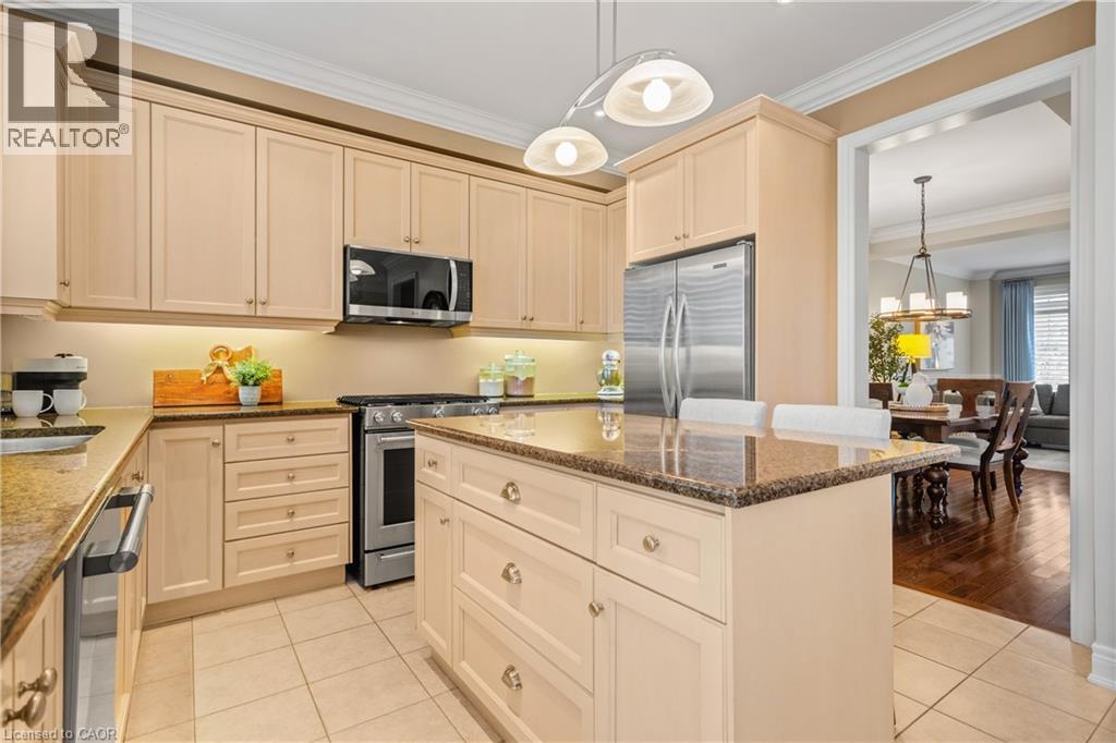 2135 Devonshire Crescent, Oakville, Ontario  L6M 0G2 - Photo 13 - 40774162