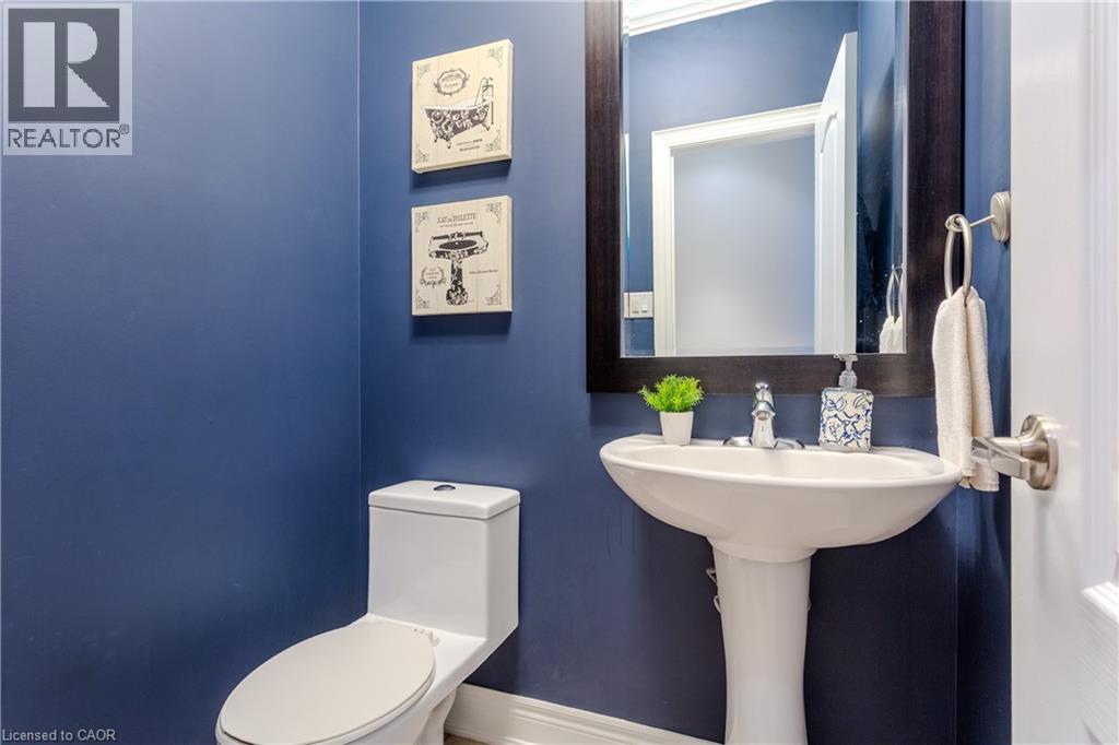 2135 Devonshire Crescent, Oakville, Ontario  L6M 0G2 - Photo 17 - 40774162