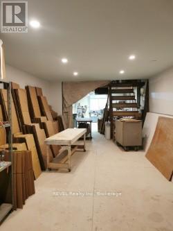 335 Helena Street, Fort Erie (Crescent Park), Ontario  L2A 4J7 - Photo 40 - X12434676