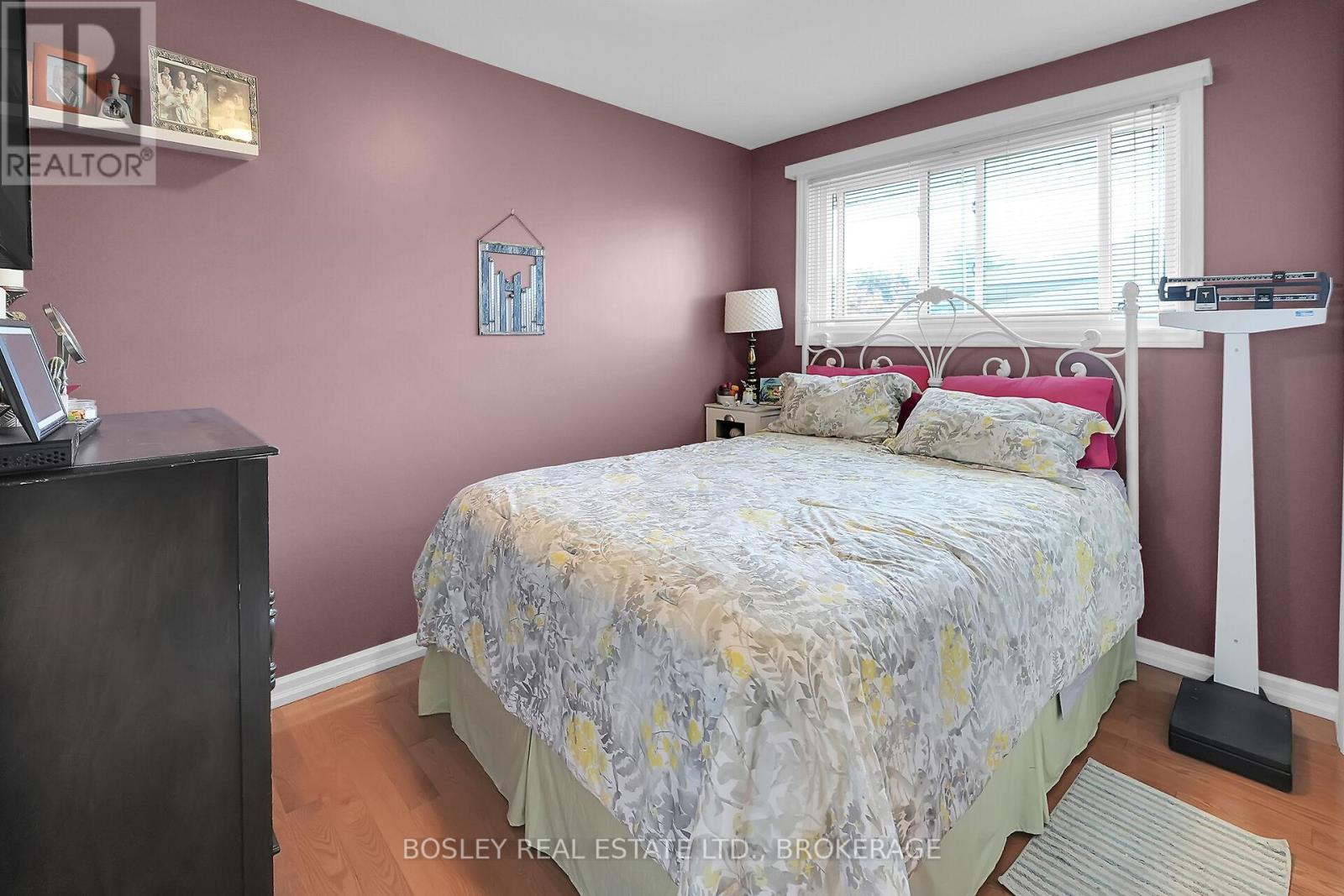 57 Meredith Drive, St. Catharines (Carlton/bunting), Ontario  L2M 6R5 - Photo 13 - X12434701