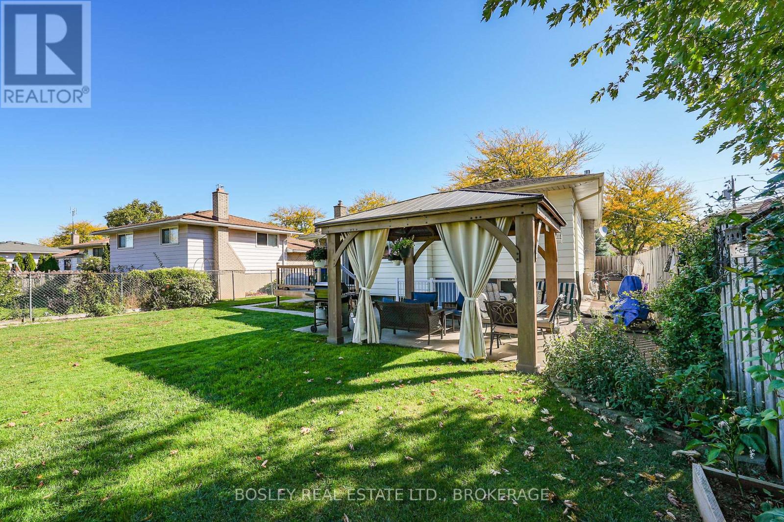 57 Meredith Drive, St. Catharines (Carlton/bunting), Ontario  L2M 6R5 - Photo 38 - X12434701
