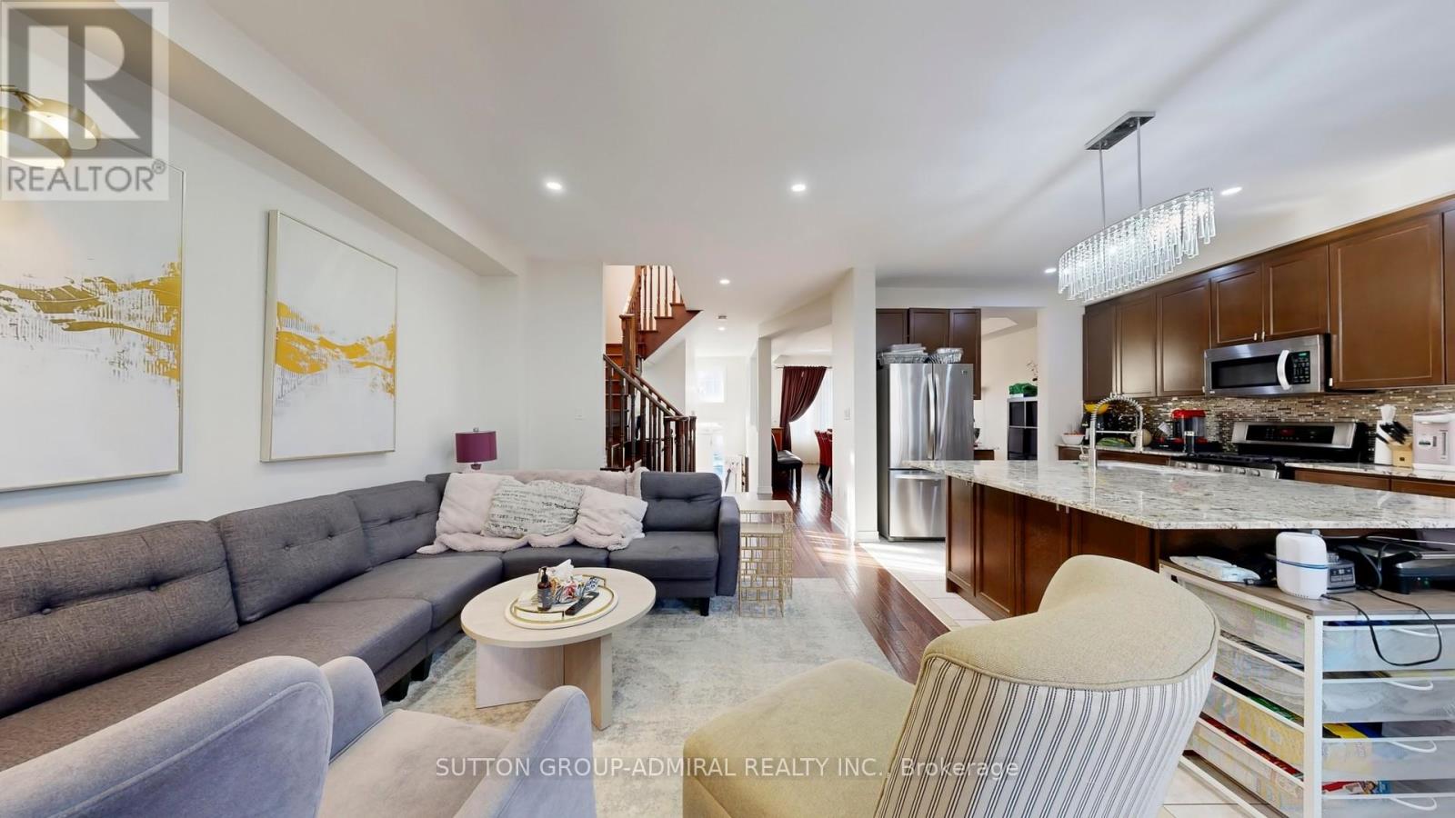 27 Givon Street, Vaughan, Ontario  L6A 0W2 - Photo 8 - N12434551