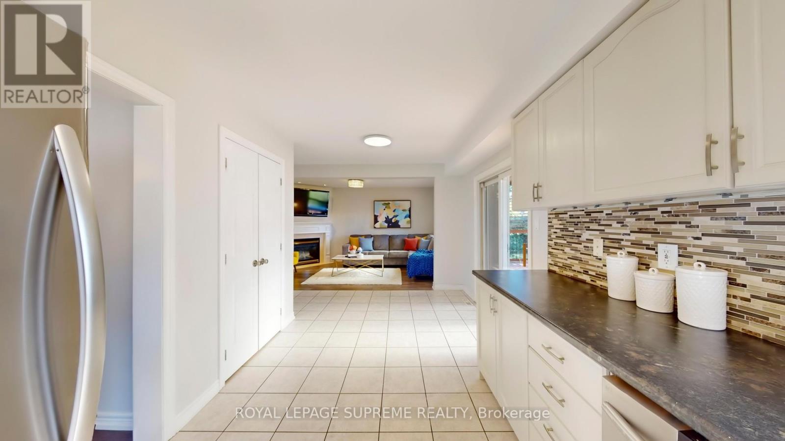 2249 Jack Crescent, Innisfil, Ontario  L9S 2C7 - Photo 15 - N12434583