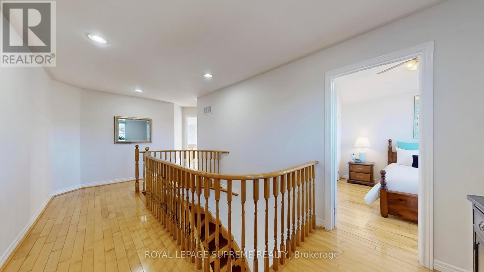 2249 Jack Crescent, Innisfil, Ontario  L9S 2C7 - Photo 19 - N12434583