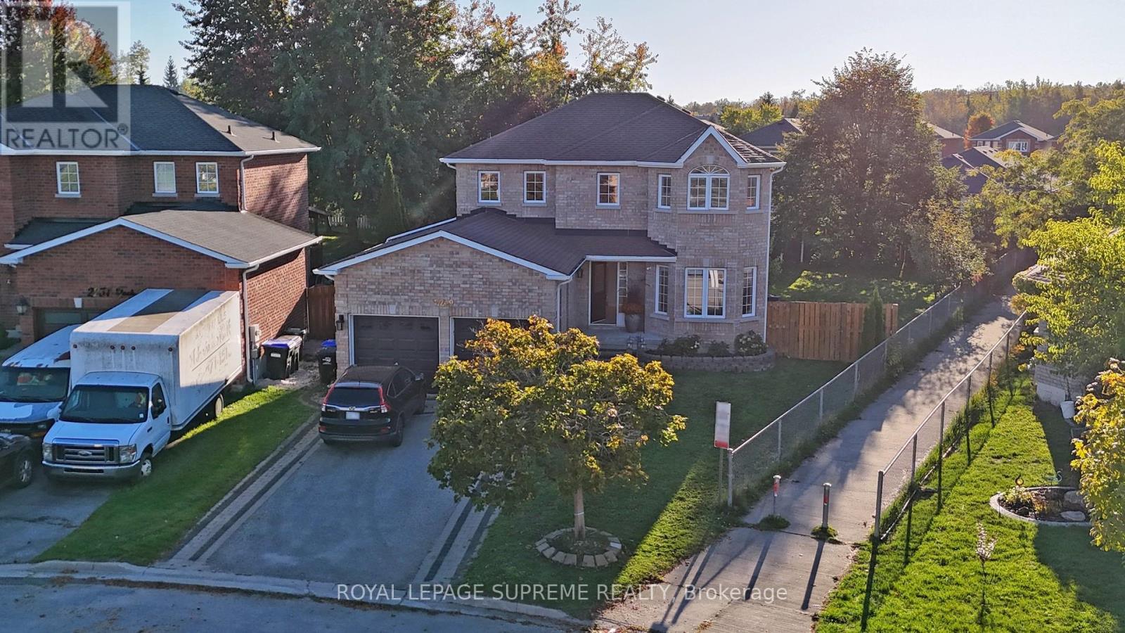 2249 Jack Crescent, Innisfil, Ontario  L9S 2C7 - Photo 2 - N12434583