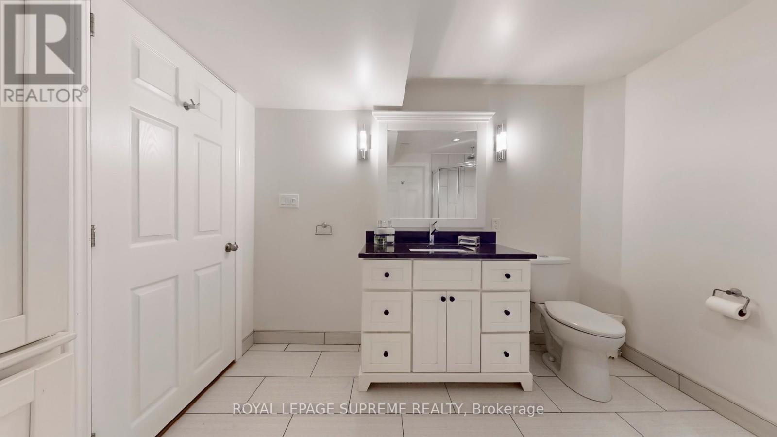 2249 Jack Crescent, Innisfil, Ontario  L9S 2C7 - Photo 33 - N12434583
