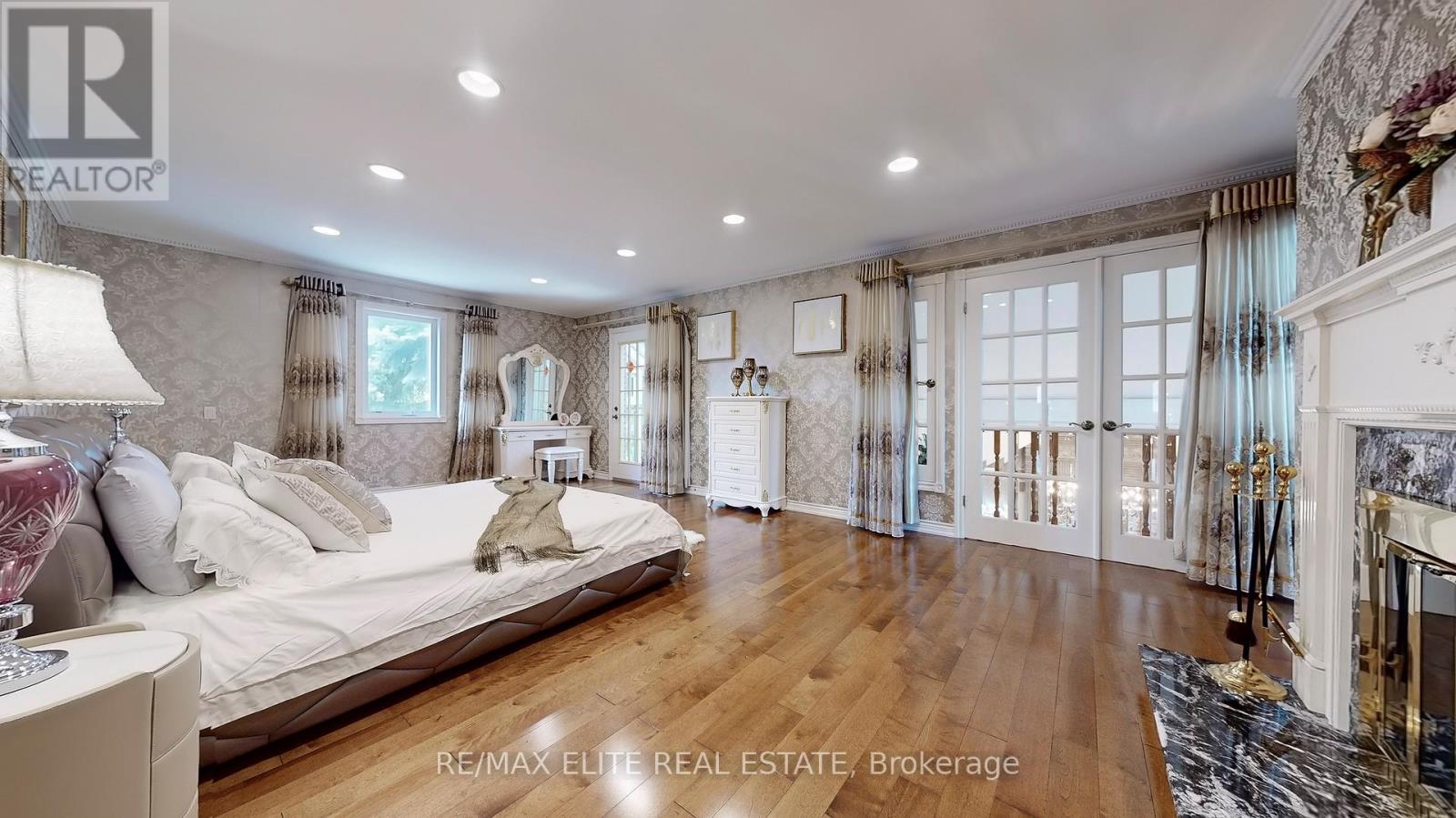 48 Pemberton Road, Richmond Hill, Ontario  L4C 3T4 - Photo 27 - N12434601