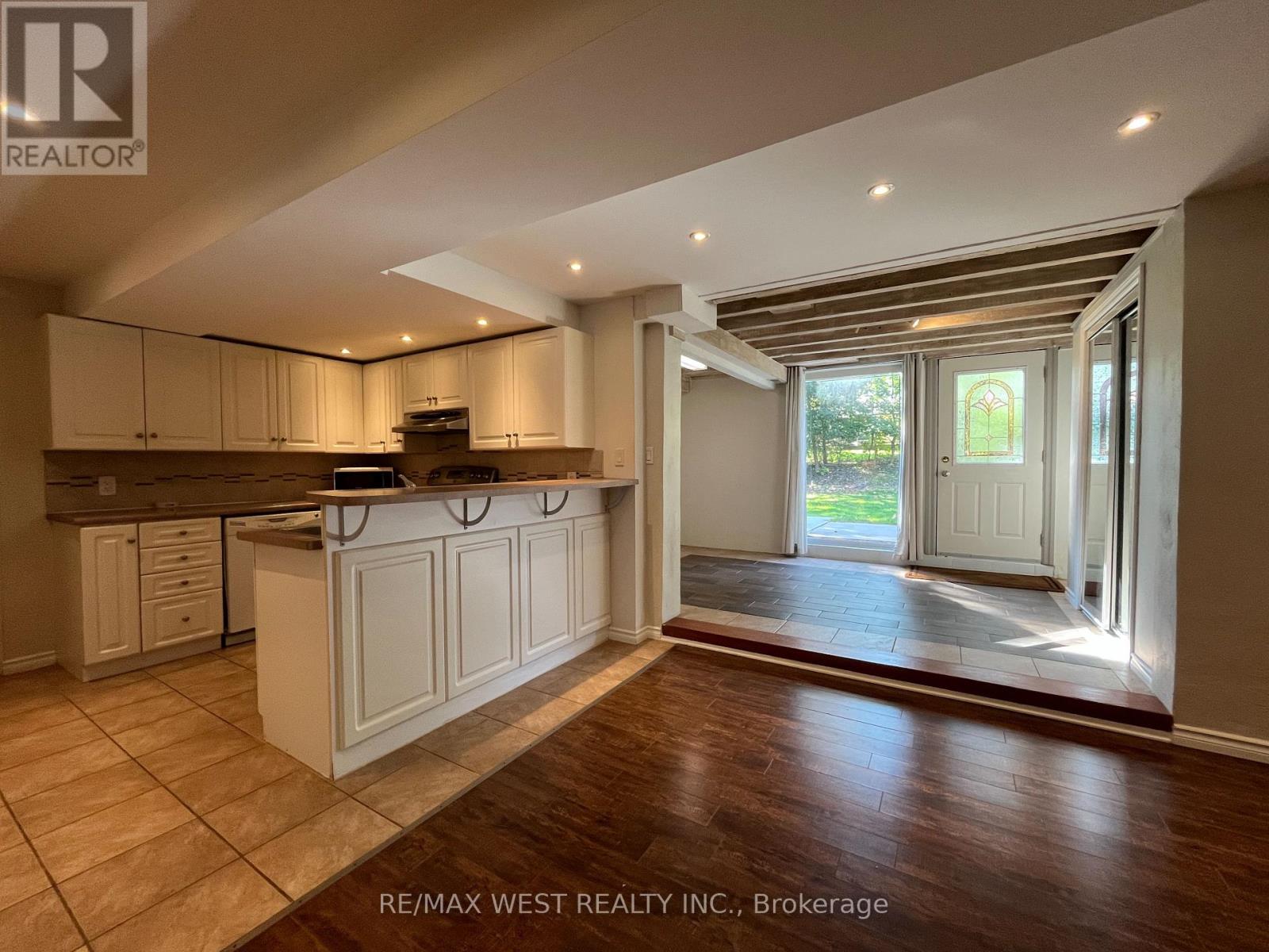 25 Norman Avenue, King, Ontario  L0G 1N0 - Photo 20 - N12434611