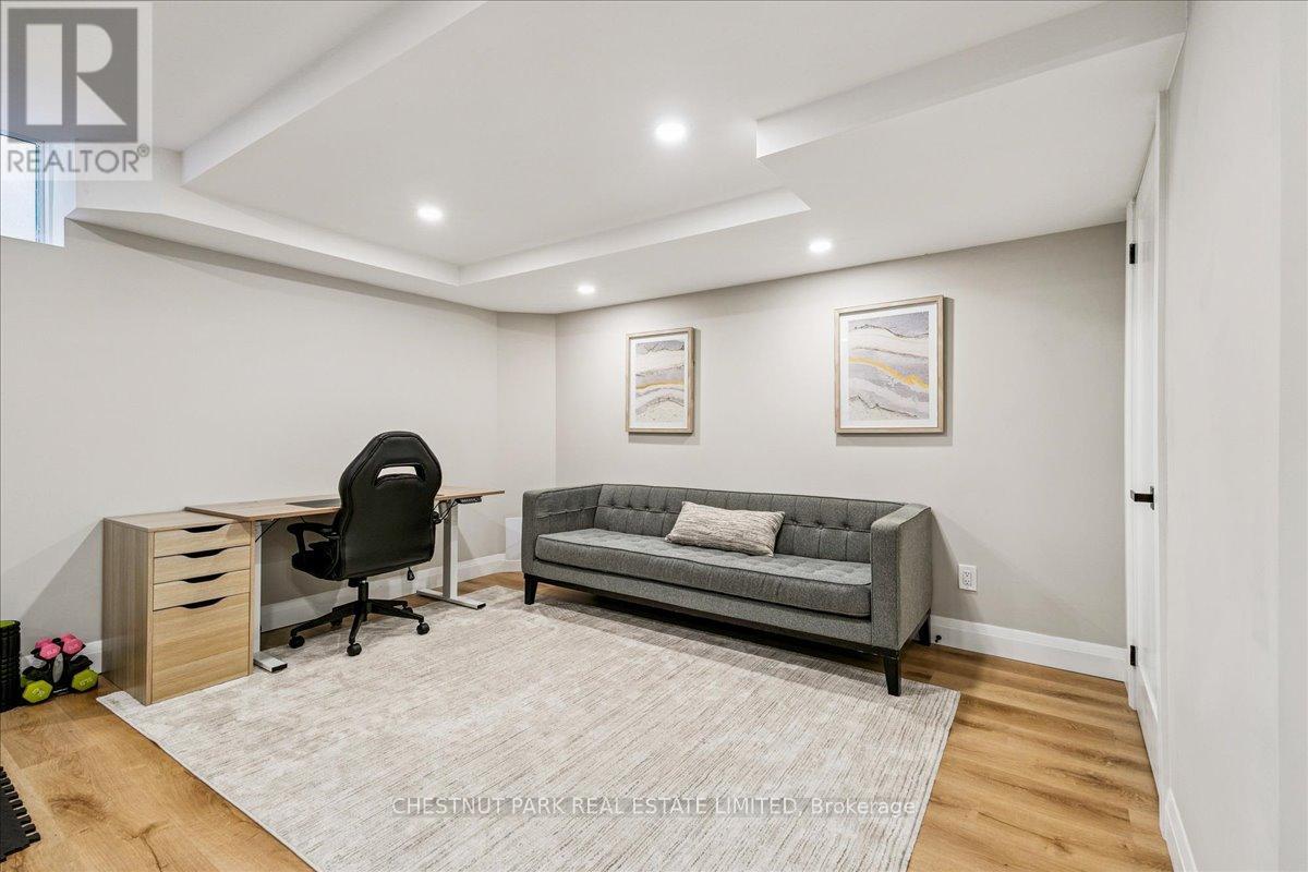 4005 Sixth Line, Oakville, Ontario  L6H 7C7 - Photo 29 - W12434549