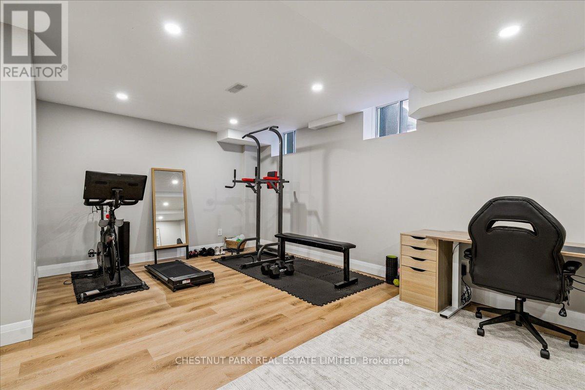 4005 Sixth Line, Oakville, Ontario  L6H 7C7 - Photo 30 - W12434549