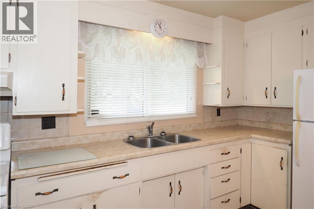 881 Dunbar Road, Cambridge, Ontario  N3H 2T6 - Photo 10 - 40774225