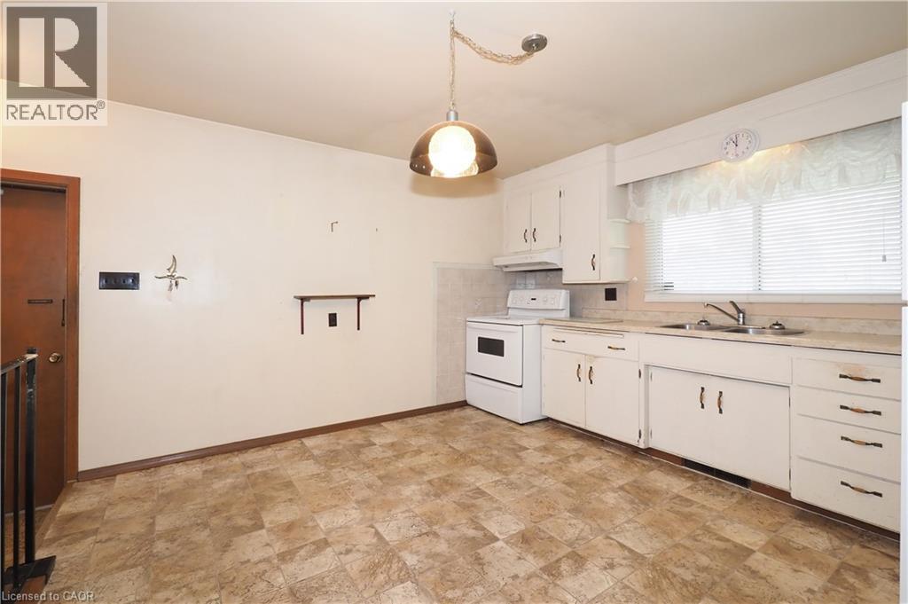 881 Dunbar Road, Cambridge, Ontario  N3H 2T6 - Photo 12 - 40774225