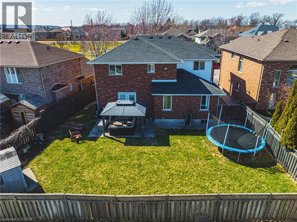 19 Liuna Court, Hamilton, Ontario  L8E 5Z1 - Photo 42 - 40772804