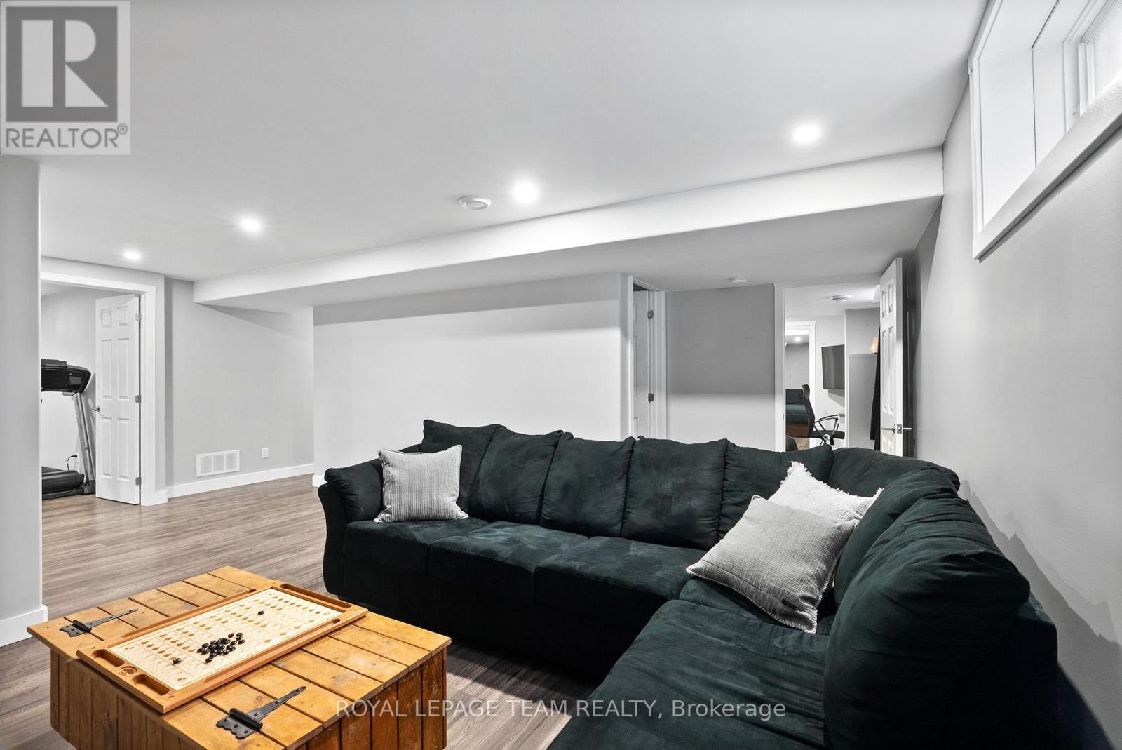165 Bonnyley Crescent, North Grenville, Ontario  K0G 1J0 - Photo 27 - X12434347