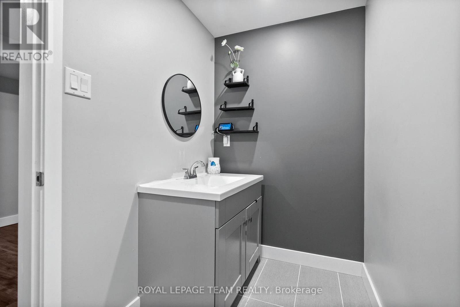 165 Bonnyley Crescent, North Grenville, Ontario  K0G 1J0 - Photo 32 - X12434347