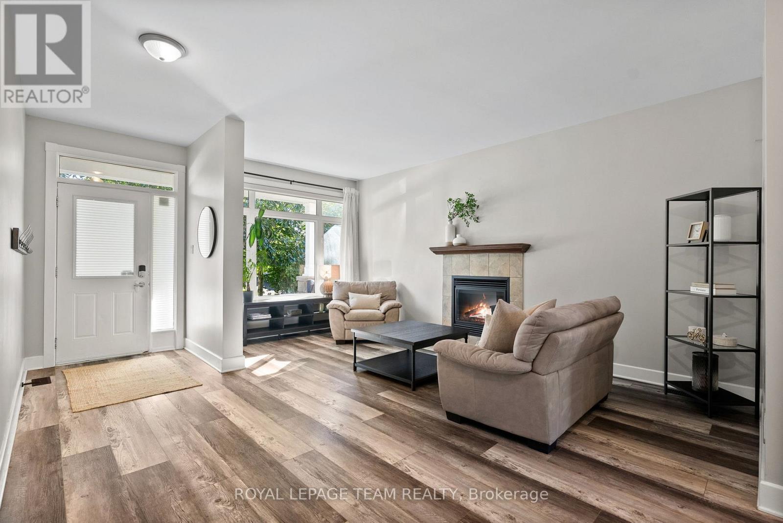 165 Bonnyley Crescent, North Grenville, Ontario  K0G 1J0 - Photo 5 - X12434347