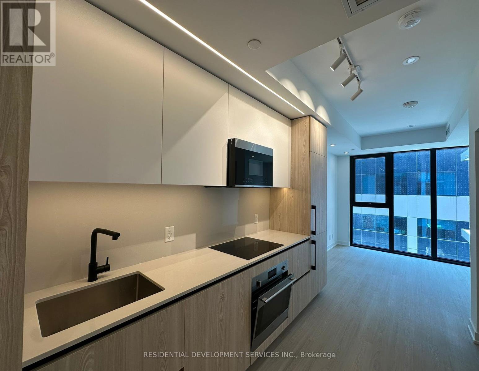 516 - 699 SHEPPARD AVENUE E, Toronto, Ontario