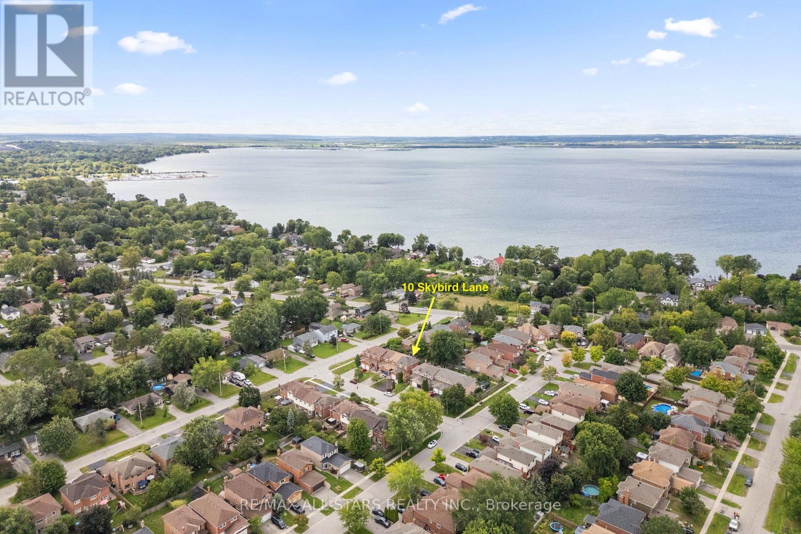 10 SKYBIRD LANE, Georgina, Ontario