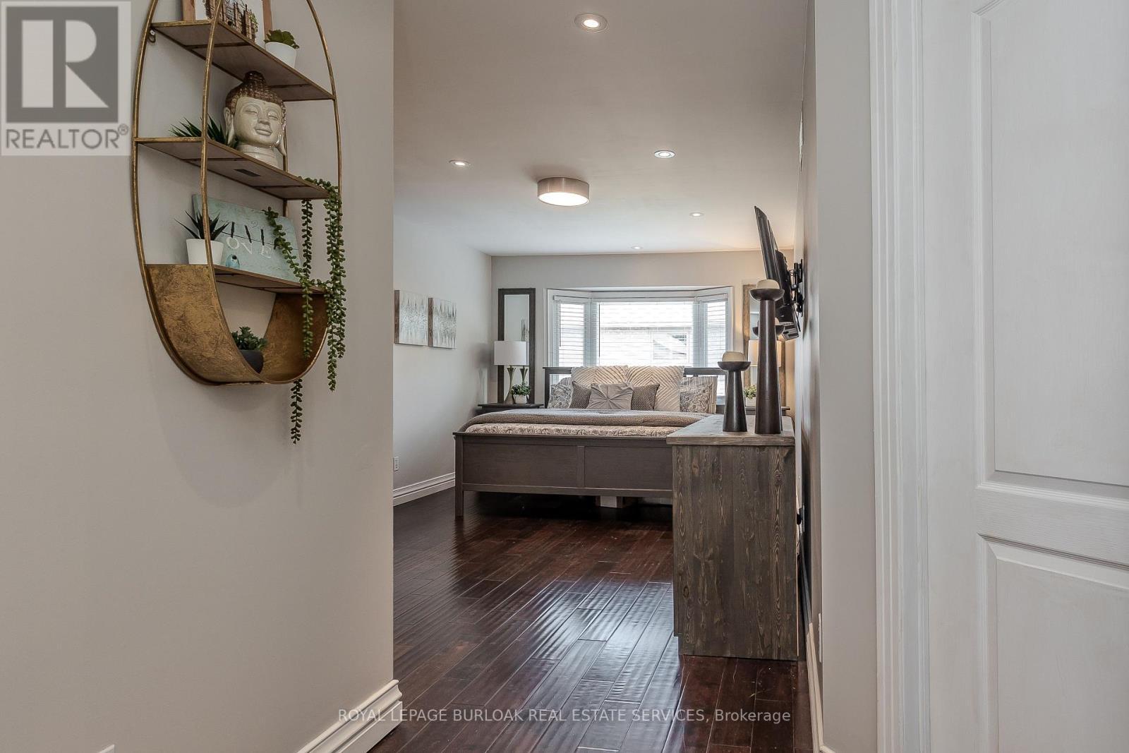 96 Laurendale Avenue, Hamilton, Ontario  L0R 2H3 - Photo 28 - X12434555