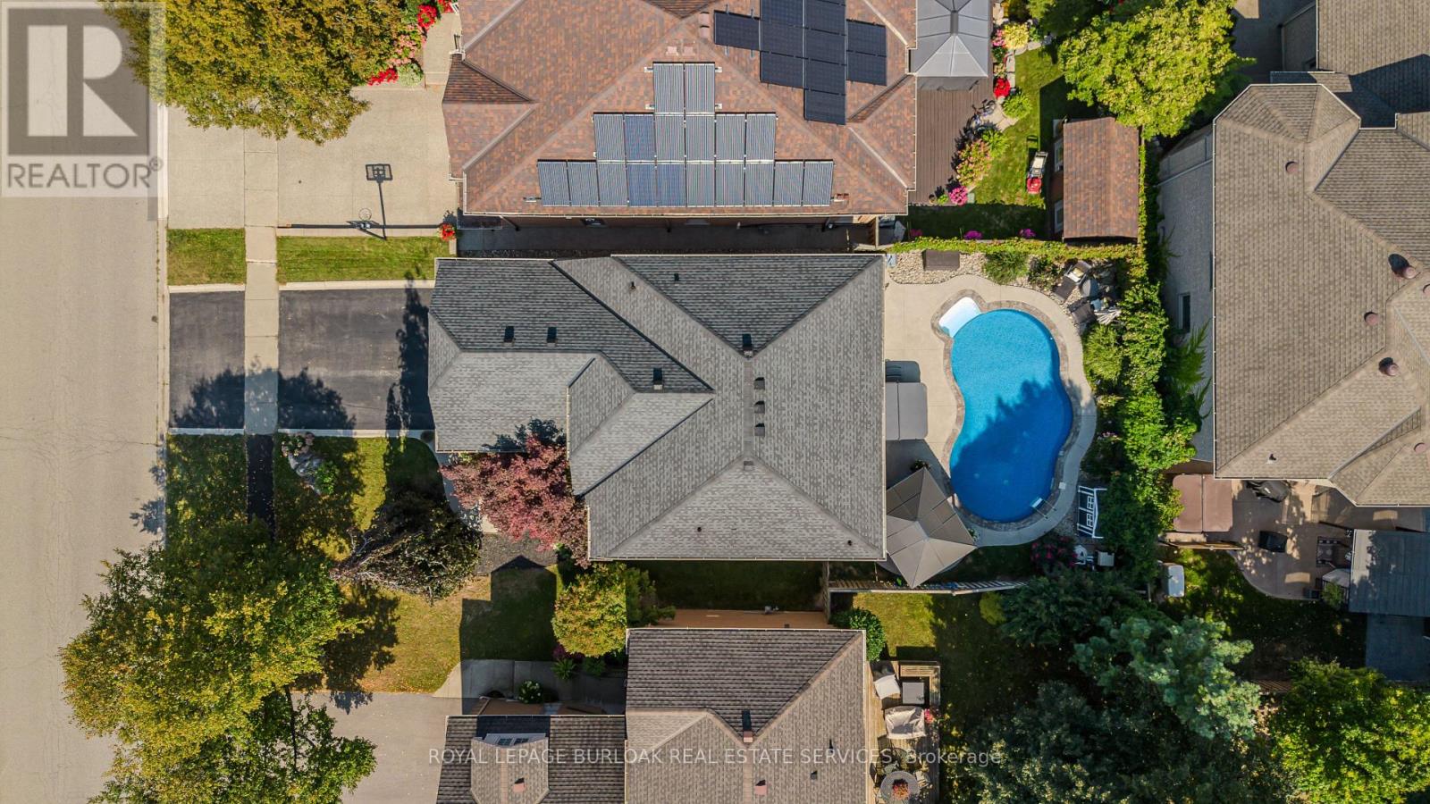 96 Laurendale Avenue, Hamilton, Ontario  L0R 2H3 - Photo 3 - X12434555