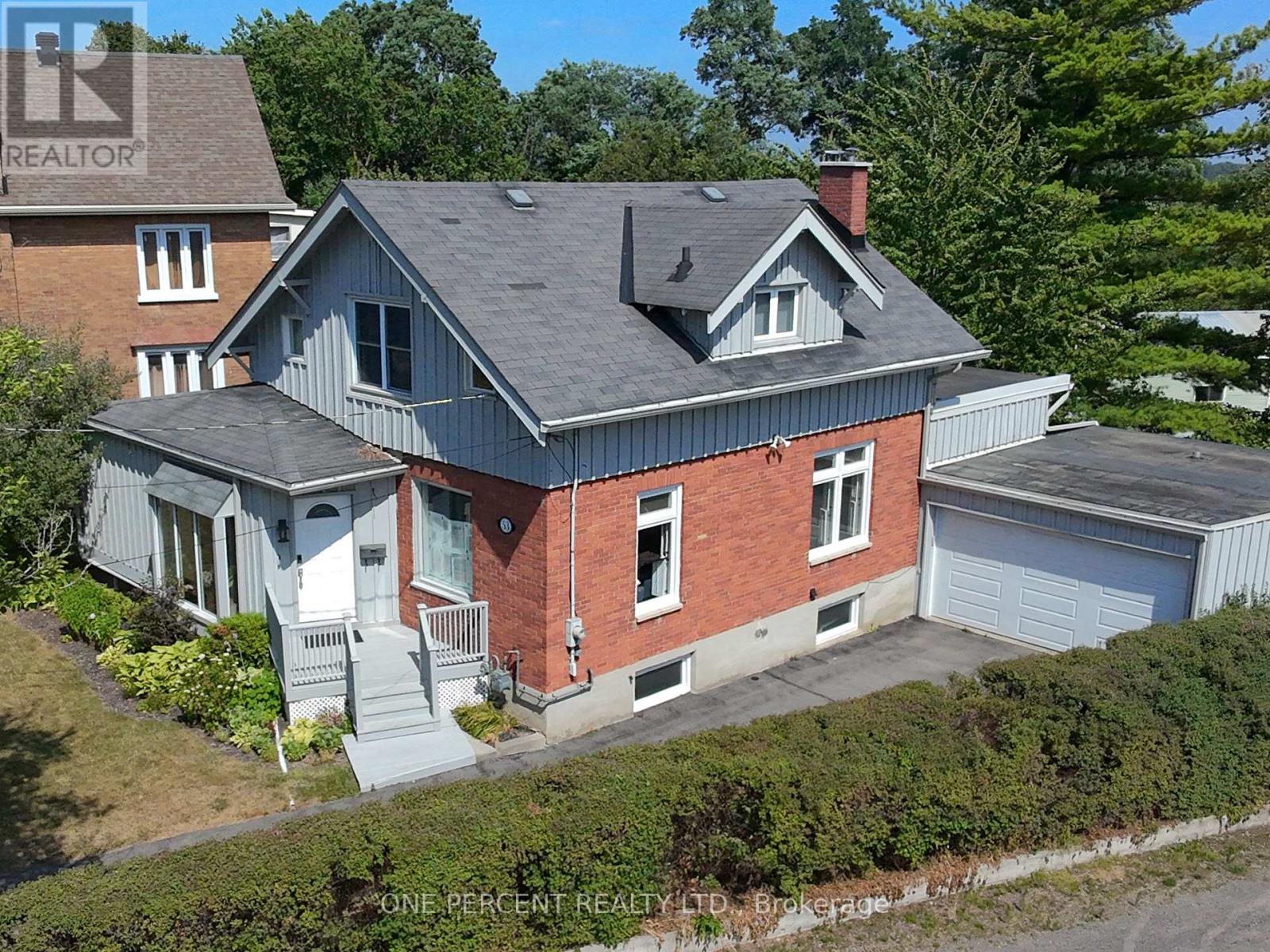 53 HIGHLAND AVENUE, Belleville, Ontario